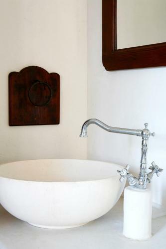 Santorini Heritage Villas