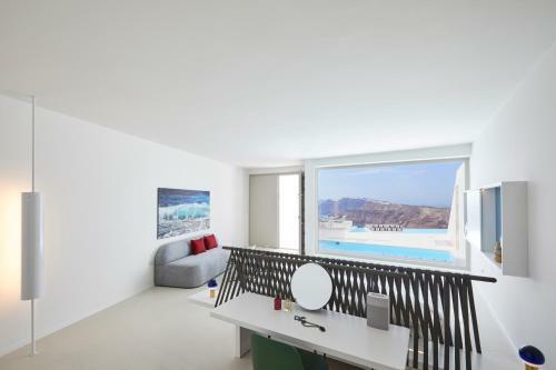Villa Alti Santorini Suites