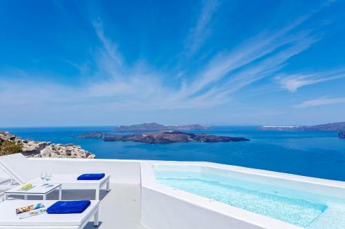 Villa Alti Santorini Suites