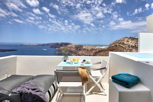Villa Alti Santorini Suites