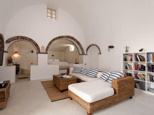 Thermi Apartment Sleeps 5 Wifi