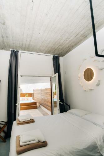 Hotel Mesanto Luxury Suites