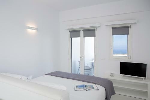 Hostal May Seven Suites - Adults Only