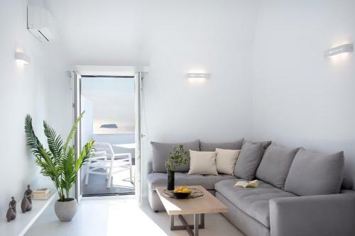 Hostal May Seven Suites - Adults Only