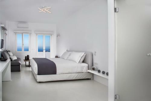 Hostal May Seven Suites - Adults Only