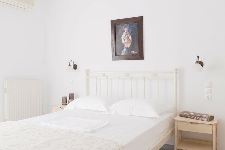 Fragias Studios & Apartments