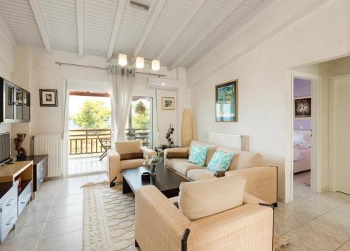 Holiday Home Parthenonos 37