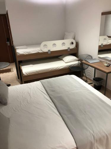 Meliton Inn Hotel & Suites