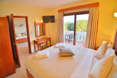 Maria Beach Hotel