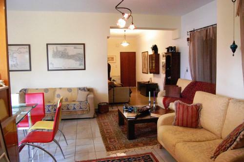 Gregos Apartment