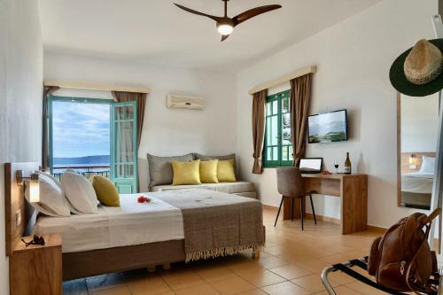 Hostal Kaliviani Traditional Hotel