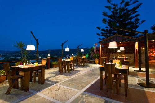 Hostal Kaliviani Traditional Hotel