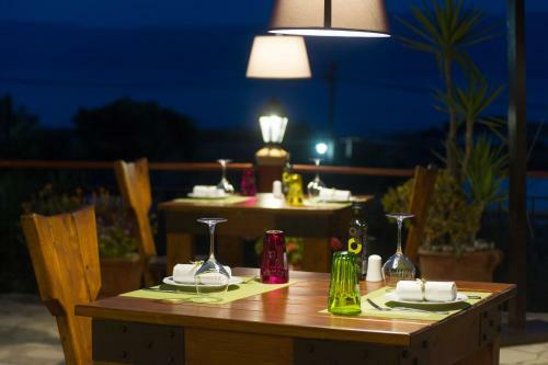 Hostal Kaliviani Traditional Hotel