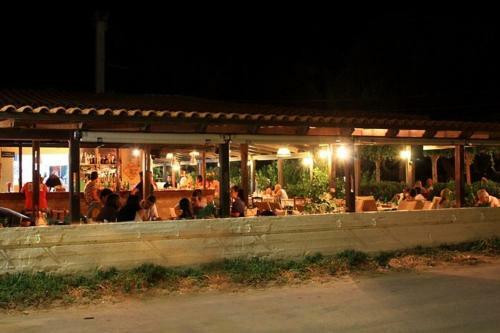 Camping Mithimna