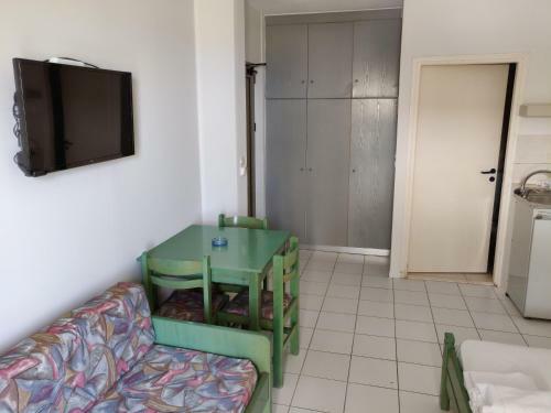Viglia Beach Apartments