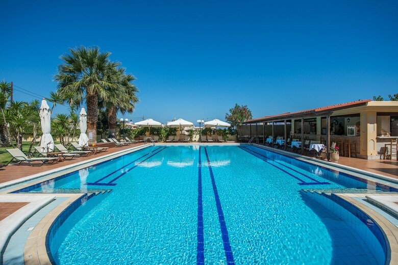 Aparthotel Mirtilos Studios & Apartments