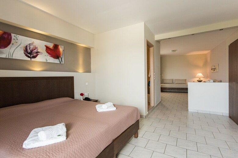 Aparthotel Mirtilos Studios & Apartments