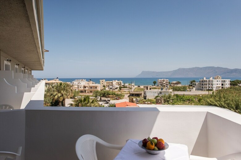 Aparthotel Mirtilos Studios & Apartments
