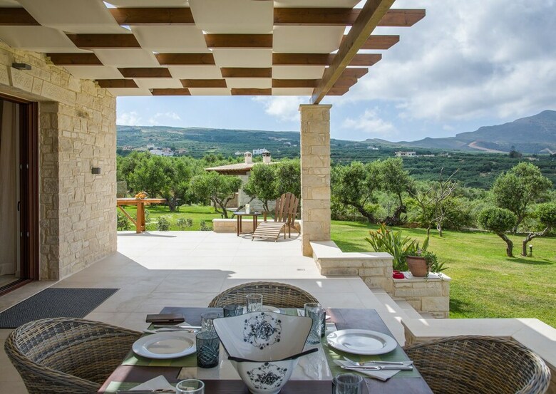 Villa Aloni