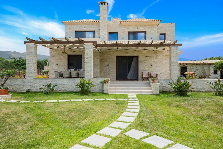 Villa Aloni
