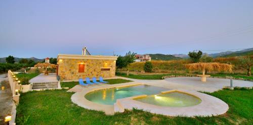 Iridanos Villa