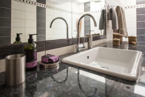 Cisamon Apartment
