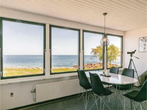 Three-bedroom Holiday Home In Allinge