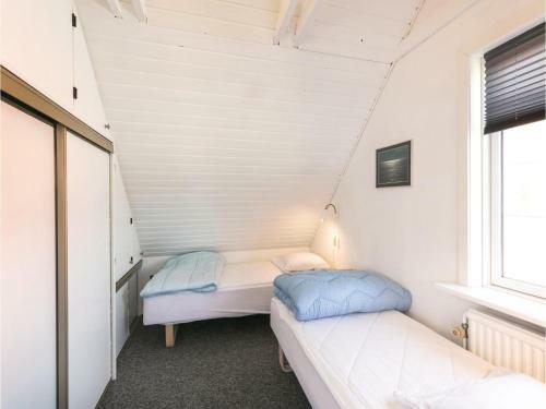 Three-bedroom Holiday Home In Allinge