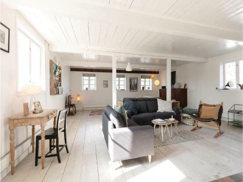 Four-bedroom Holiday Home In Allinge