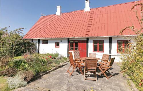 Three-bedroom Holiday Home In Allinge