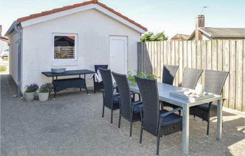 Four-bedroom Holiday Home In Blokhus