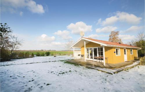 Three-bedroom Holiday Home In Idestrup