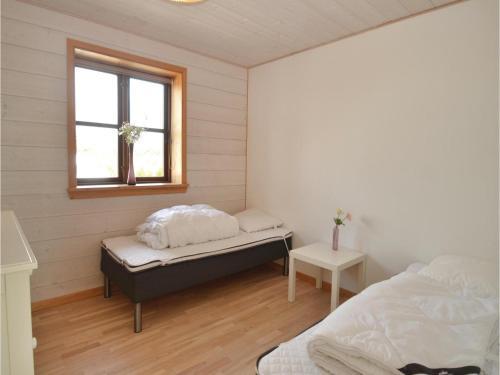 Three-bedroom Holiday Home In Vaggerlose
