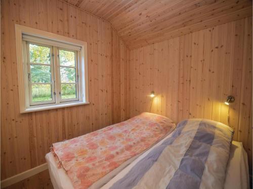 Three-bedroom Holiday Home In Vaggerlose
