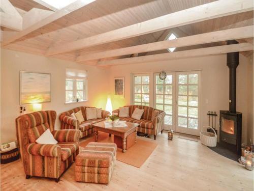 Two-bedroom Holiday Home In Vaggerlose