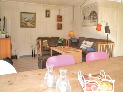 Three-bedroom Holiday Home In Esbjerg V