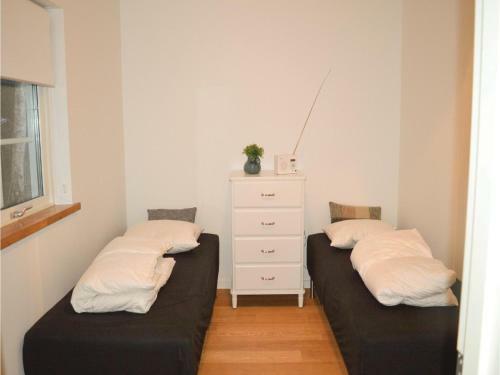 Two-bedroom Holiday Home In Frederiksvark