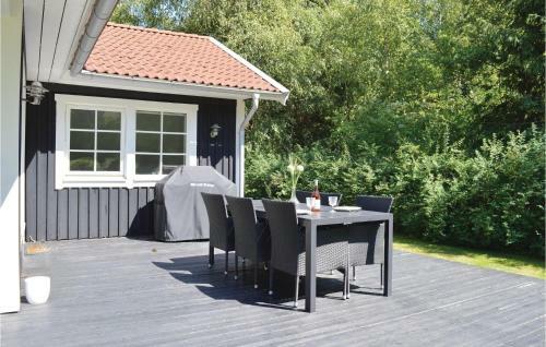 Two-bedroom Holiday Home In Frederiksvark