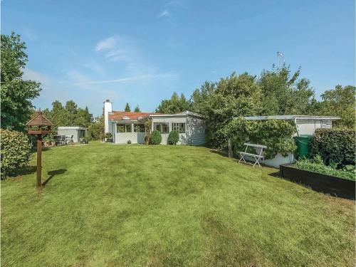 Two-bedroom Holiday Home In Grenaa