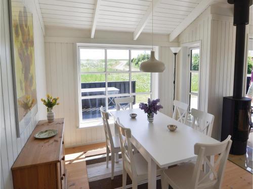 Three-bedroom Holiday Home In Grenaa
