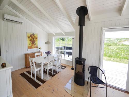 Three-bedroom Holiday Home In Grenaa