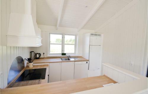Three-bedroom Holiday Home In Grenaa