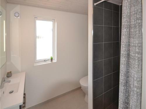 Twelve-bedroom Holiday Home In Grenaa