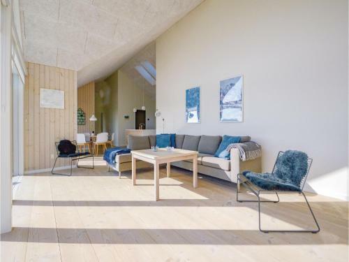 Three-bedroom Holiday Home In Haderslev