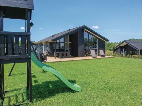 Four-bedroom Holiday Home In Haderslev