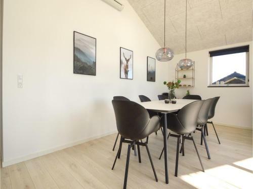 Four-bedroom Holiday Home In Haderslev