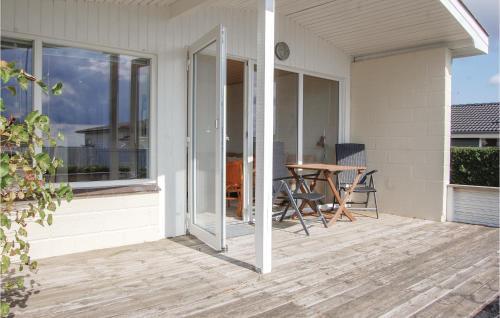 Three-bedroom Holiday Home In Haderslev