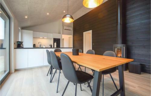 Four-bedroom Holiday Home In Haderslev