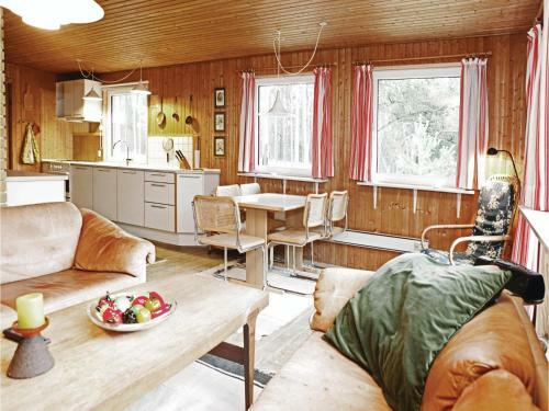 Three-bedroom Holiday Home In Hadsund