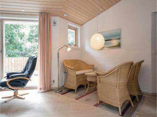 Five-bedroom Holiday Home In Hadsund